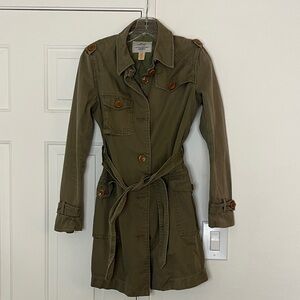 Levi's Women's Khaki Green Belted Trench Coat with Button Accents